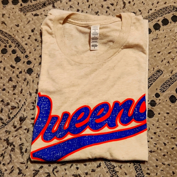 Other - French vanilla colored Queens t-shirt